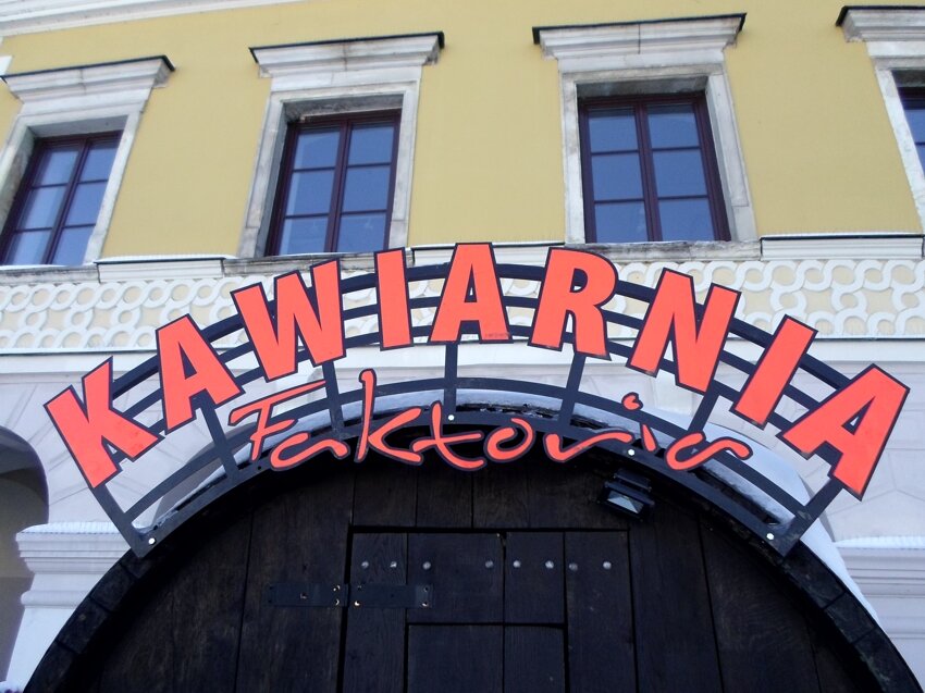 Wykonanie liter blokowych